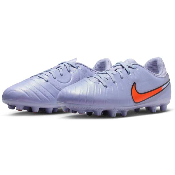 NIKE サッカー、フットサル スパイク シューズ（色：オレンジ系