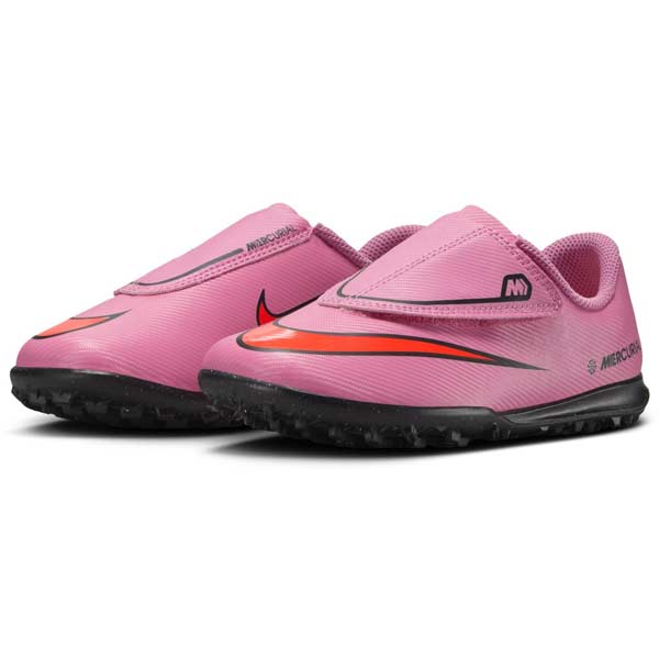 NIKE サッカー、フットサル スパイク シューズ（色：オレンジ系