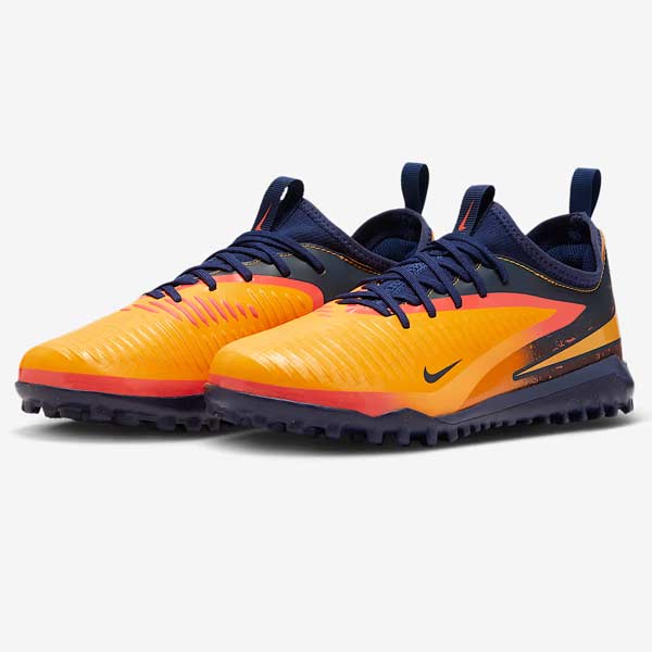 Nike フットサルシューズ マジスタ ハイカットオレンジ 6211c0caee08f44eefc78db2500fc0