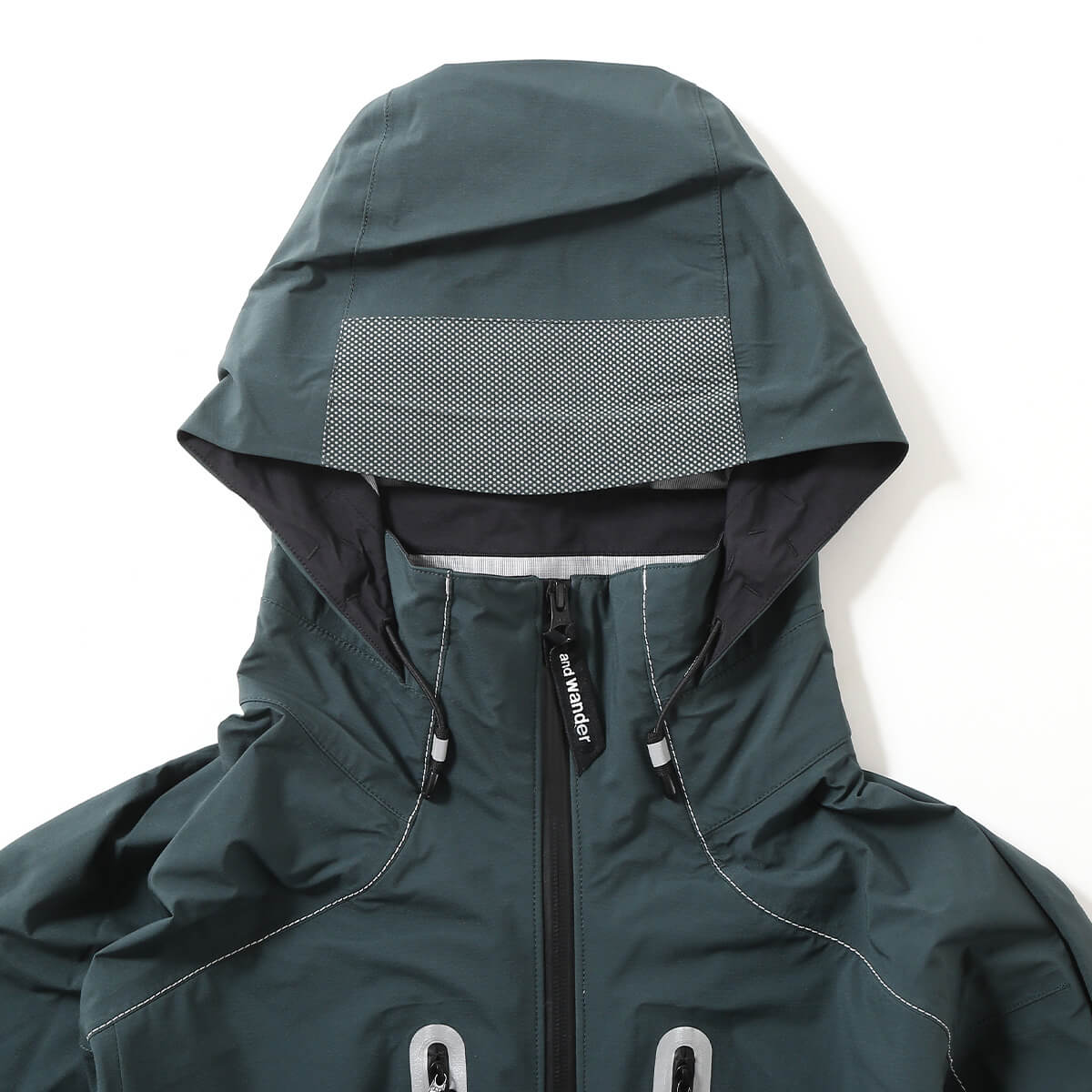 and wander（アンドワンダー） パーテックスシールドレインジャケット