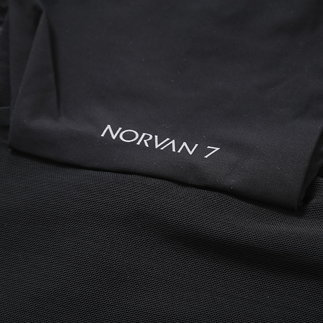 ARC'TERYX アークテリクス ノーバン7ベスト メンズ L08503400 ARC'TERYX アークテリクス ノーバン7ベスト メンズ L08503400