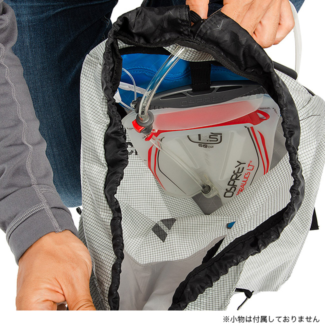 ブラックダイヤモンド Black Diamond ブリッツ20 BD54083 バック