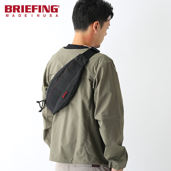 BRIEFING TRIPOD 保存袋付き - バッグ