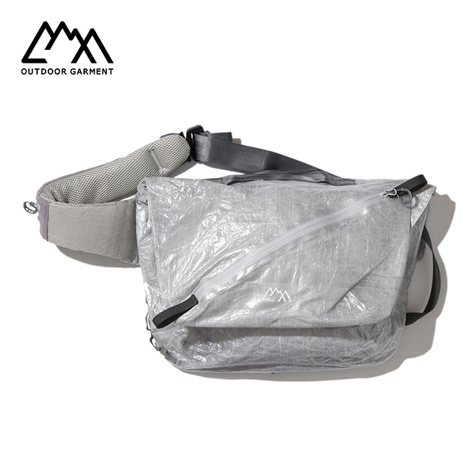 CMF OUTDOOR GARMENT コムフィアウトドアガーメント メッセンジャー