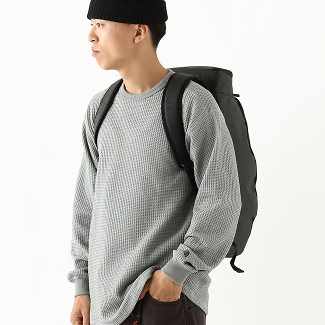 Db ディービー ハガーバックパック 30L 1000176 Hugger Backpack