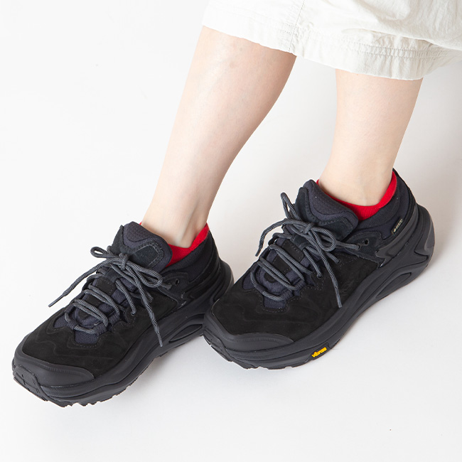 HOKA