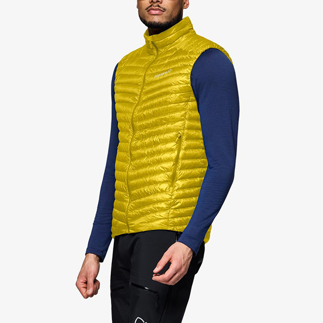 Norrona（ノローナ） トロールヴェゲン ダウン800スーパーライトベスト