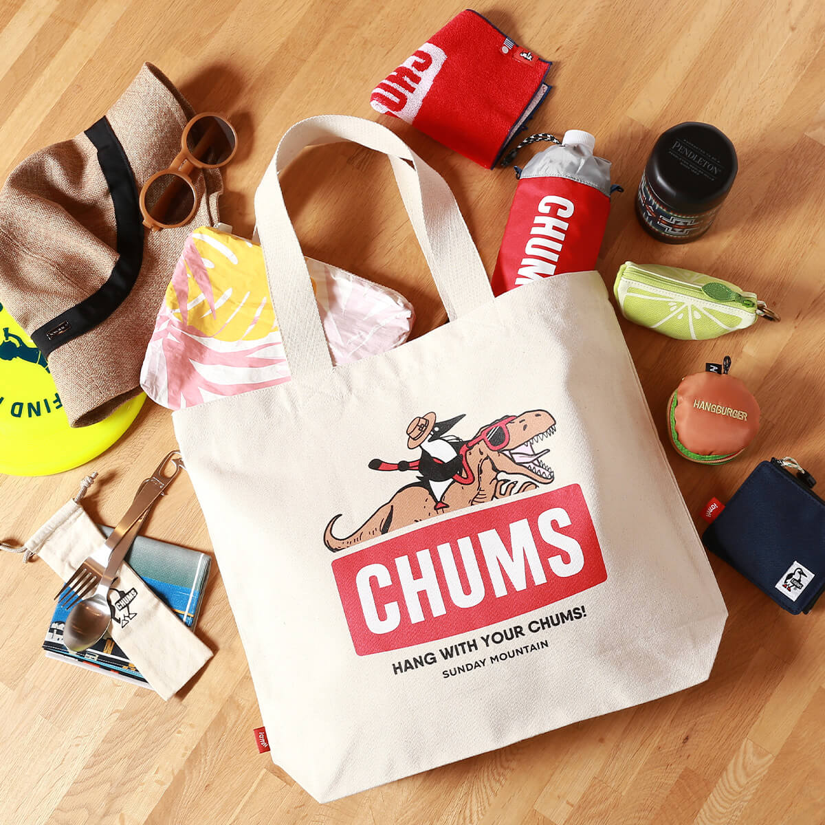 CHUMS×SUNDAY MOUNTAIN