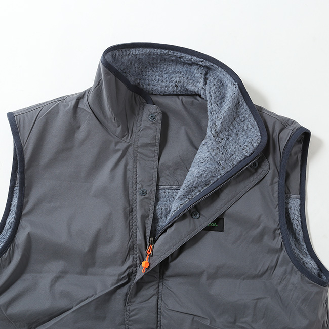 Teton Bros.（ティートンブロス） ウールハイロフトリバーシブルベスト