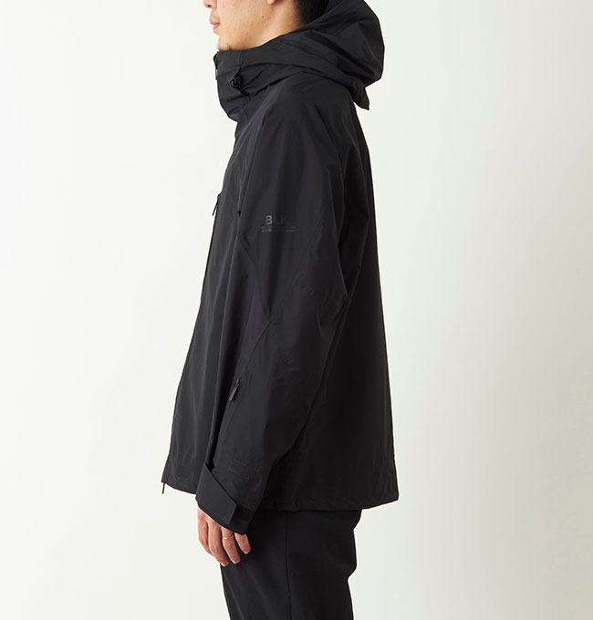 WHITE MOUNTAINEERING White Mountaineering ホワイト