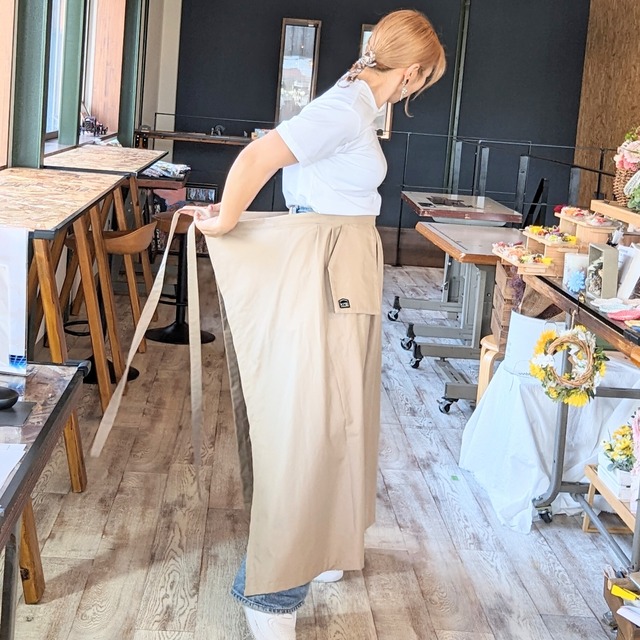 エプロン 巻きスカート風 カフェ レストラン パン教室 料理教室