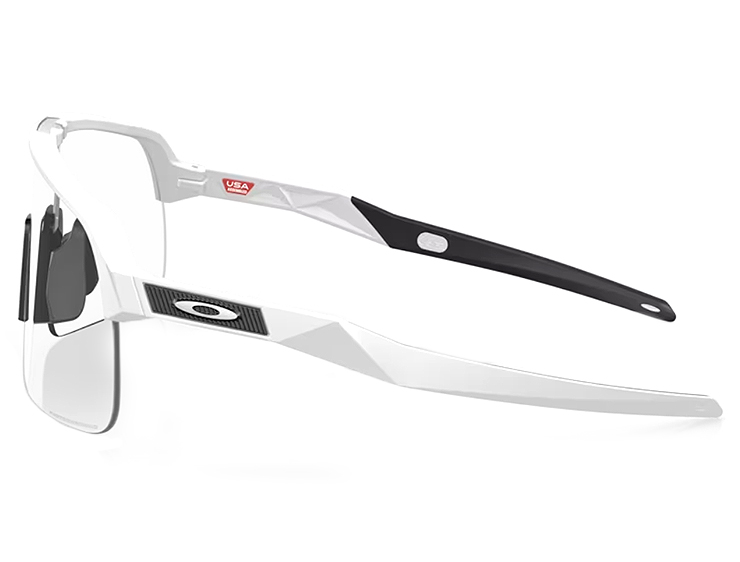 OAKLEY 国内正規品 調光サングラス oo9463a-1939 sutro lite a