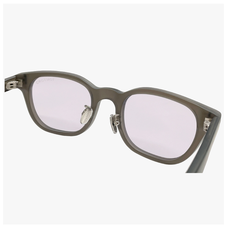 【新品】 トムフォード サングラス FT1231-D 01a TOM FORD メンズ レディース ユニセックス モデル TOMFORD FT1231-D/S tf1231-d tf1231d ライトカラー レンズ 薄い 色 黒縁 黒ぶち ウェリントン フレーム uvカット レンズ 小さい 小さめ 小振り サイズ 小顔 【 日本企画 モデル 】 tf1231-d-20a-4.jpg