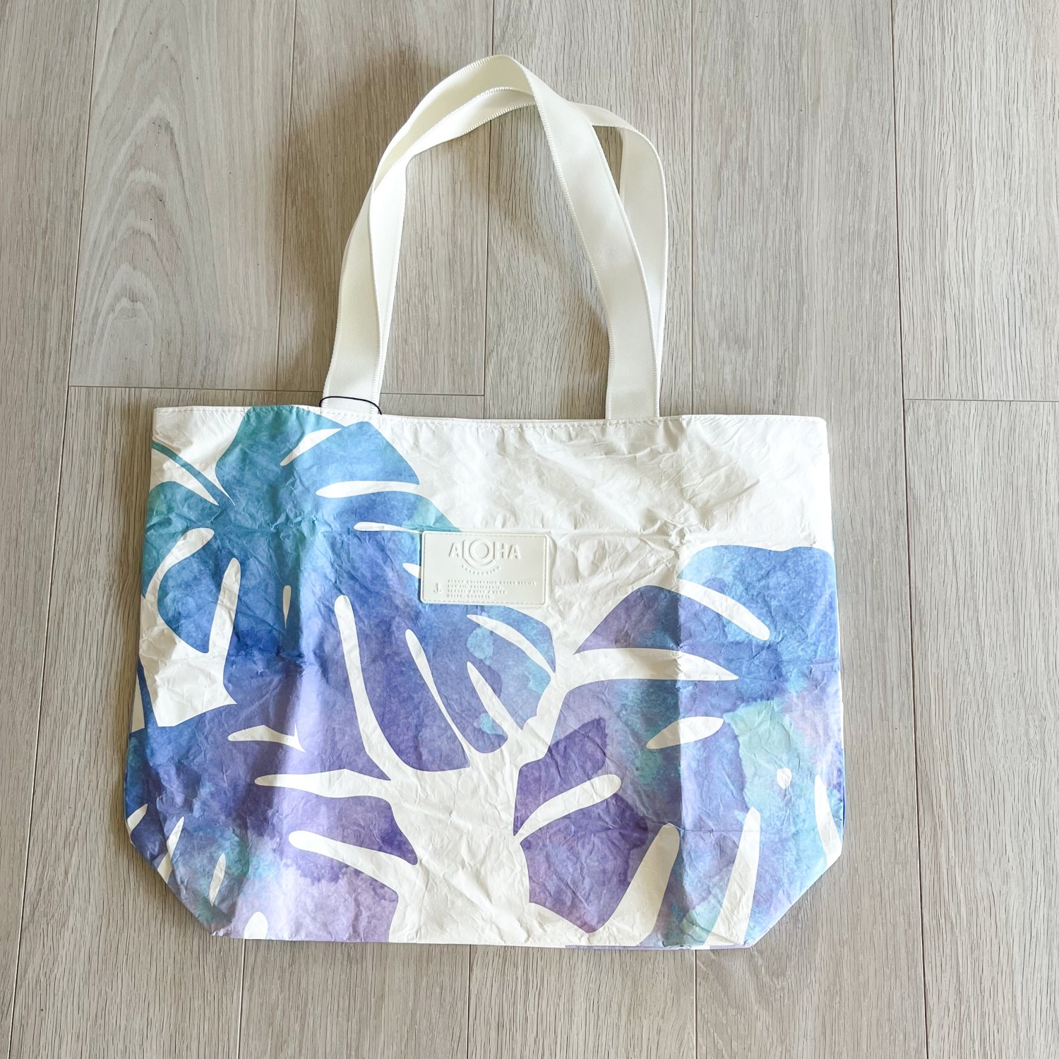 Aloha Collection バッグ 花柄 Aloha Collection Hibiscus Day Tripper | Kohala Spa at Hilton