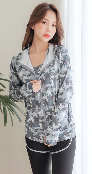 ラッシュガード 3点セット レディース レギンス ショートパンツ 上下  体型カバー UVカット 紫外線対策 日焼け防止 パーカー ゆったり 長袖 おしゃれ |  | 02