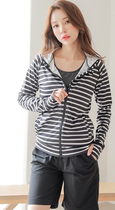 ラッシュガード 4点セット レディース 水着セット 体型カバー UVカット 紫外線対策 日焼け防止 パーカー 水陸両用 上下 長袖 ゆったり おしゃれ かわいい |  | 04