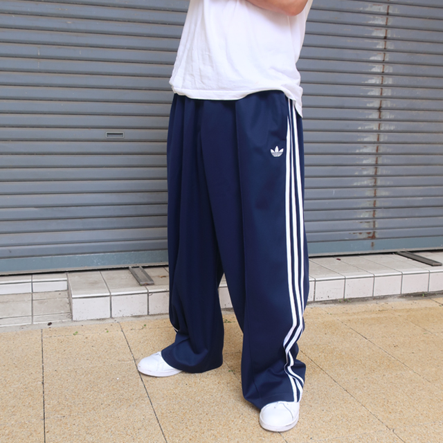 adidas Originals アディダス オリジナルス バギー トラックパンツ