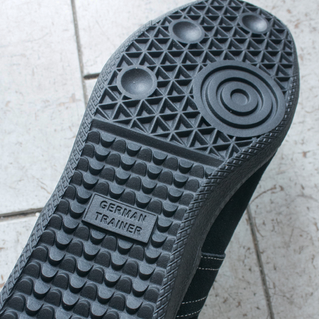 GERMAN TRAINER（ジャーマントレーナー） スニーカー メンズ