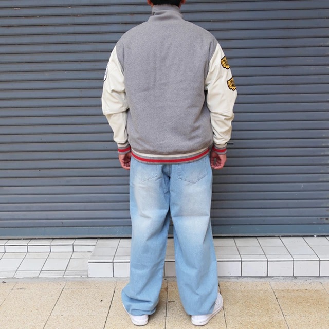 チャンピオン　スタジャン　ヴァーシティジャケット　メンズ　Mサイズ c3-a610_01.jpg