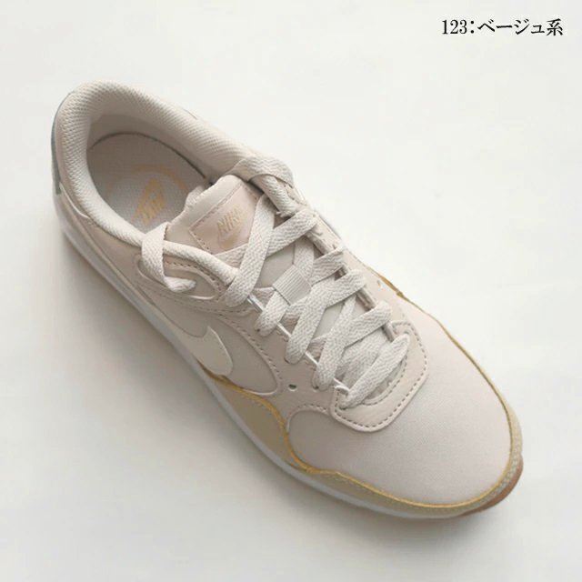 希少✨️ Church's Mach1 モンテリアカーフ スニーカー ベージュ 希少✨️ Church's Mach1 モンテリアカーフ スニーカー ベージュ LV