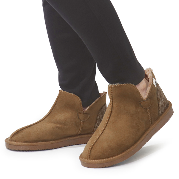 moz（モズ） ムートンブーツ ショートブーツ センターシーム