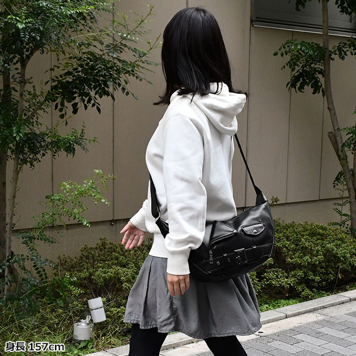 polpetta 黒 レザー ショルダーバッグ PRADA（プラダ） 25AWモデル メンズ ReNylon x サフィアーノレザー