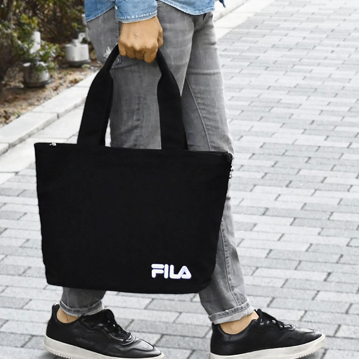 ゆかしゃん＊FILAフィラ＊ラケット柄 大きなトートバッグ ゆかしゃん＊FILAフィラ＊ラケット柄 大きなトートバッグ テニス