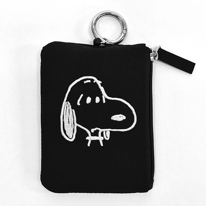 SNOOPY（スヌーピー） 定期入れ パスケース 刺繍 リール付き キーパス