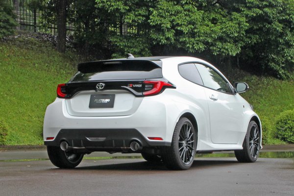 納品先限定 FUJITSUBO フジツボ A-R マフラー MXPA12 GRヤリス 1.5 2WD CVT (YARiS) R2.9〜 550-21235の画像