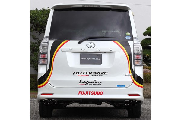 納品先限定 FUJITSUBO フジツボ A-R マフラー ZRR70W ヴォクシー Z 2WD H19.6〜H22.3 550-27433の画像