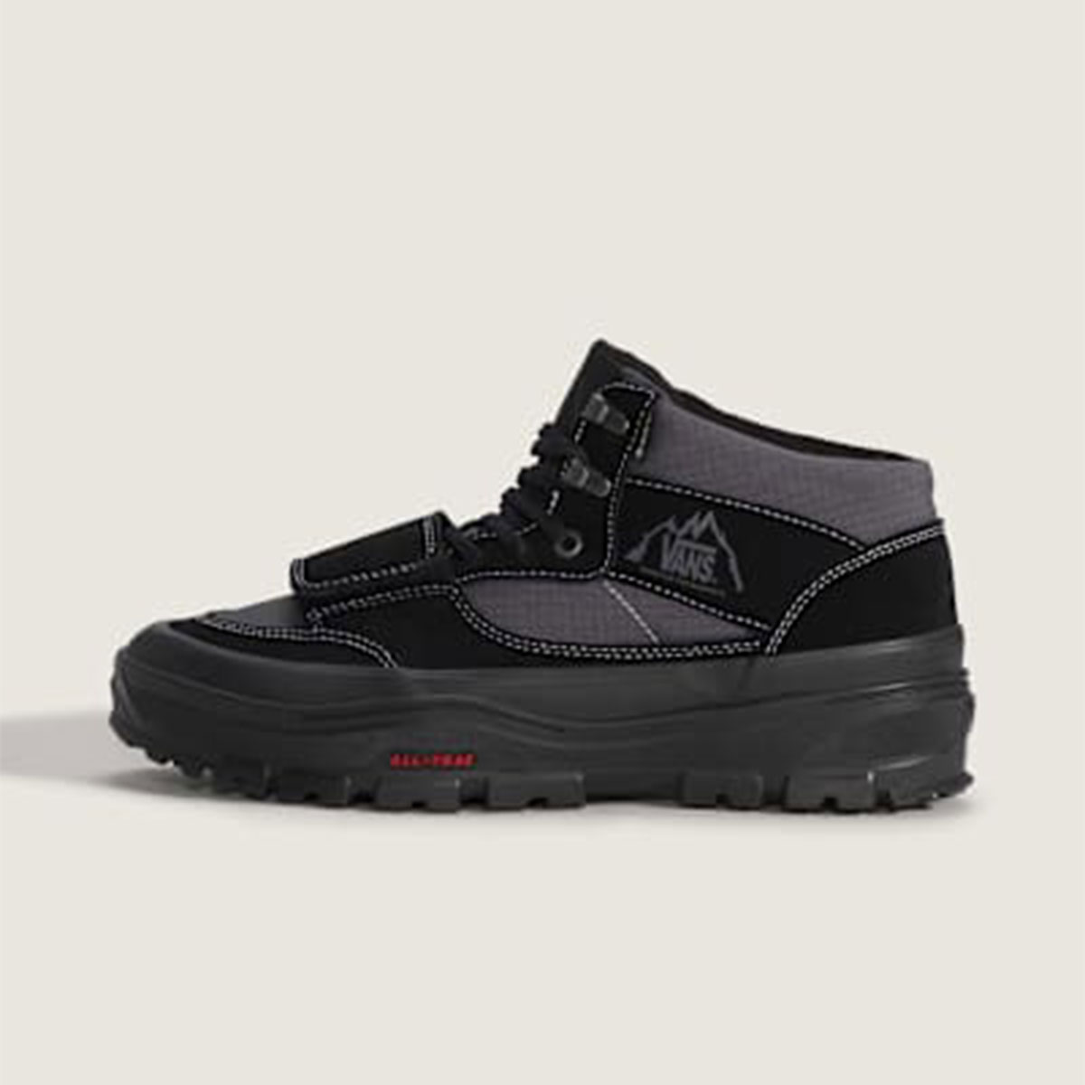 VANS（ヴァンズ） バンズ スニーカー メンズ ミッドカット 防水 保温