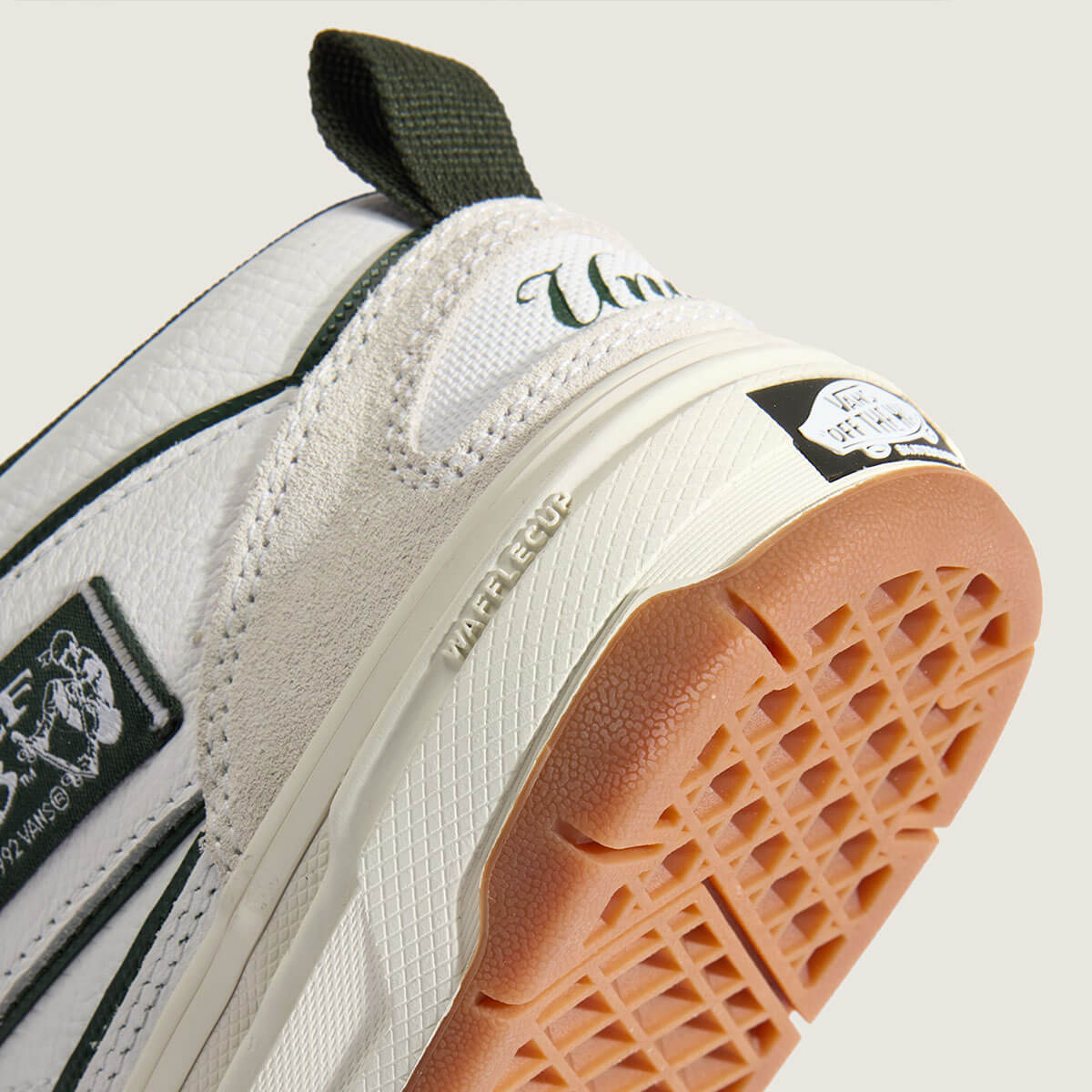 VANS Skate Half Cab Wafflecup アッパー素材詳細