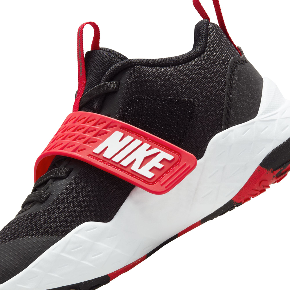 NIKE（ナイキ） 靴 17cm チーム ハッスル D 12 PS 子供靴 HF6280-001