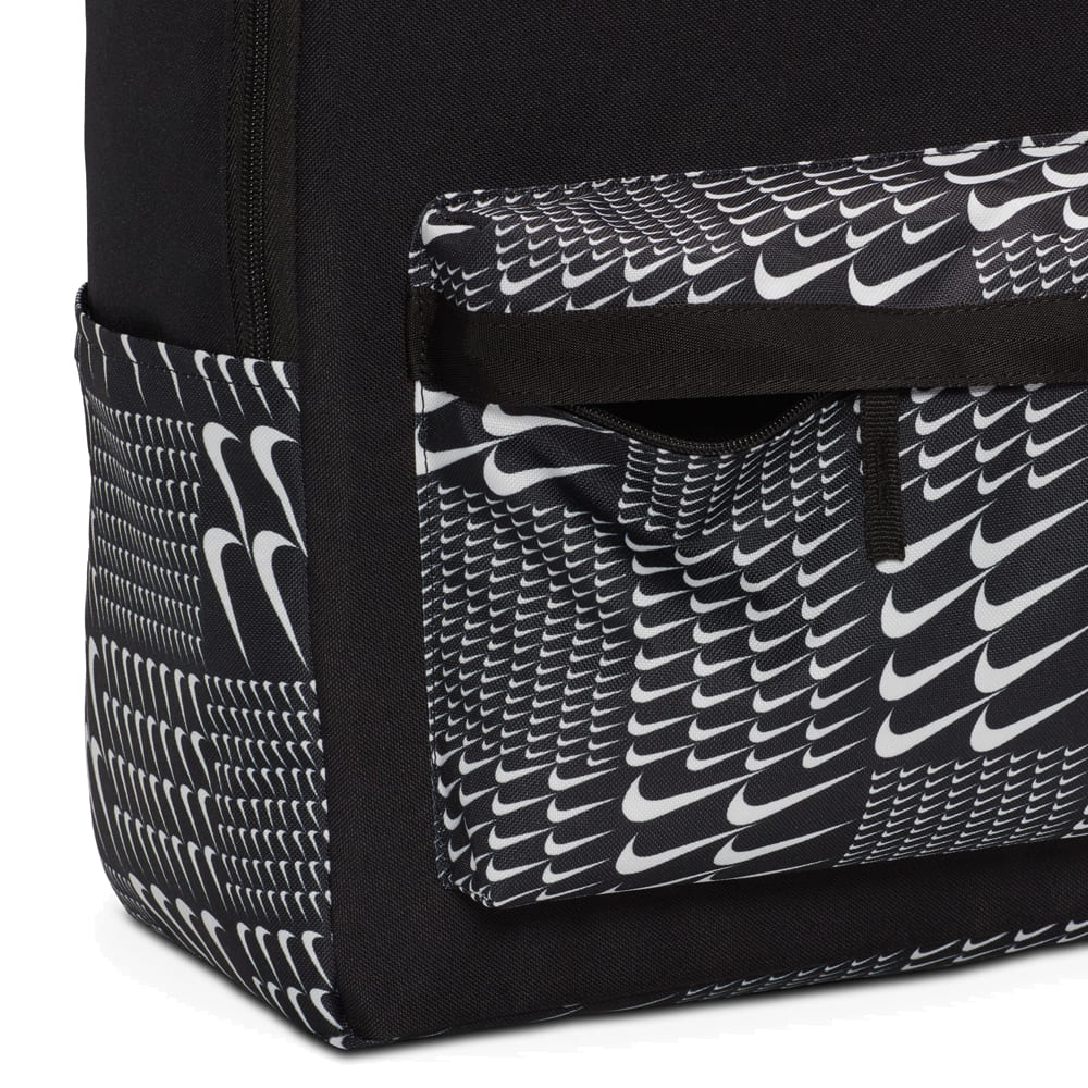 【新品】NIKE ナイキ　ヘリテージ　バックパック　リュックサック org.jpg