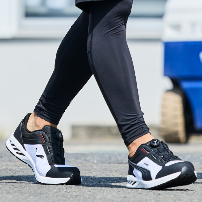 PUMA（プーマ） 新作 安全靴 ローカット ダイヤル式 おしゃれ