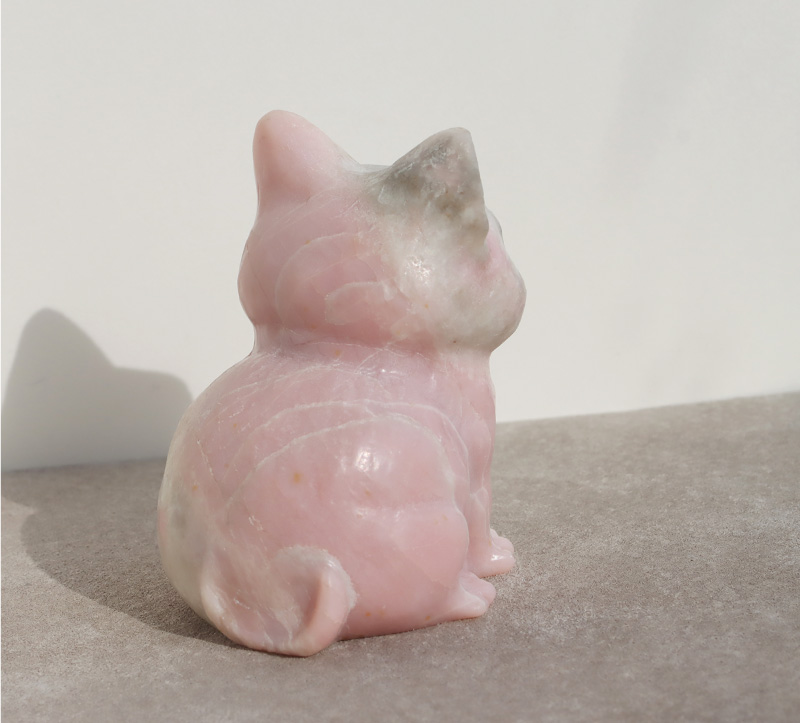 ピンクオパール猫彫刻NO24-.368 ピンクオパール猫彫刻NO24-.368の通販 by 夢の輝き｜ラクマ