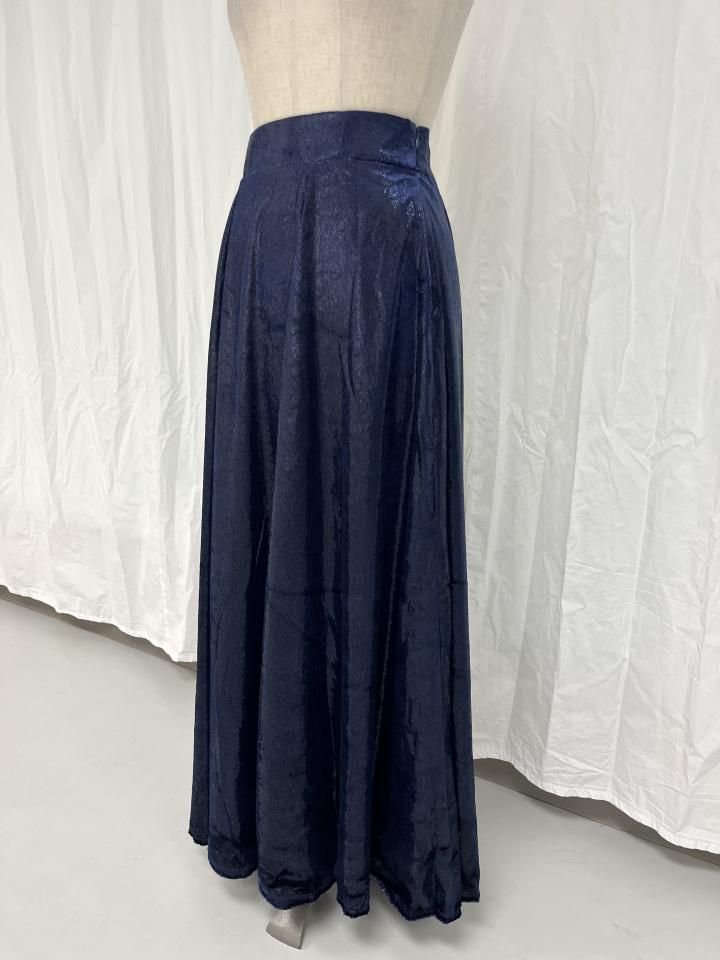 【SALE】光沢ベロアロングスカートの詳細画像1