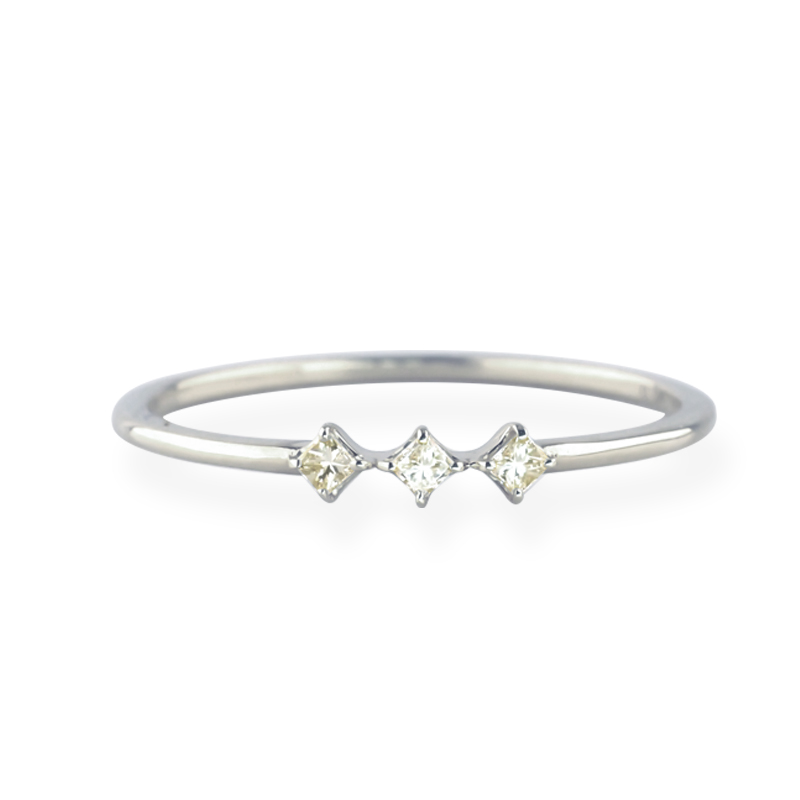 OUCA ダイヤモンド リング 指輪 プリンセスカット 18金 10金 K18 K10 細い 重ね付け 女性 レディース 誕生日 プレゼント 金属アレルギー 対応 ピンクゴールドの画像