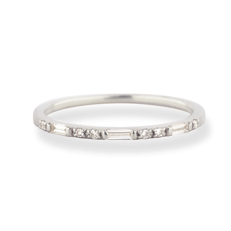 OUCA ダイヤモンド リング 指輪 バゲットカット 18金 10金 K18 K10 細い 重ね付け 女性 レディース 誕生日 プレゼント 金属アレルギー 対応 ピンクゴールドの画像