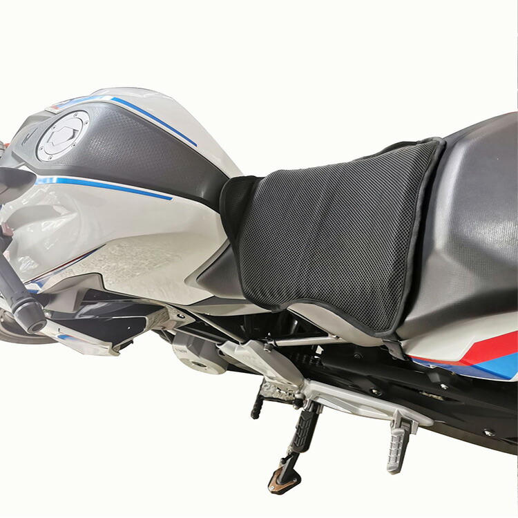 バイク用 クッションシート 厚さ15mm  245mm×325mm ブラック 34506  お得な情報満載 DAYTONA デイトナ