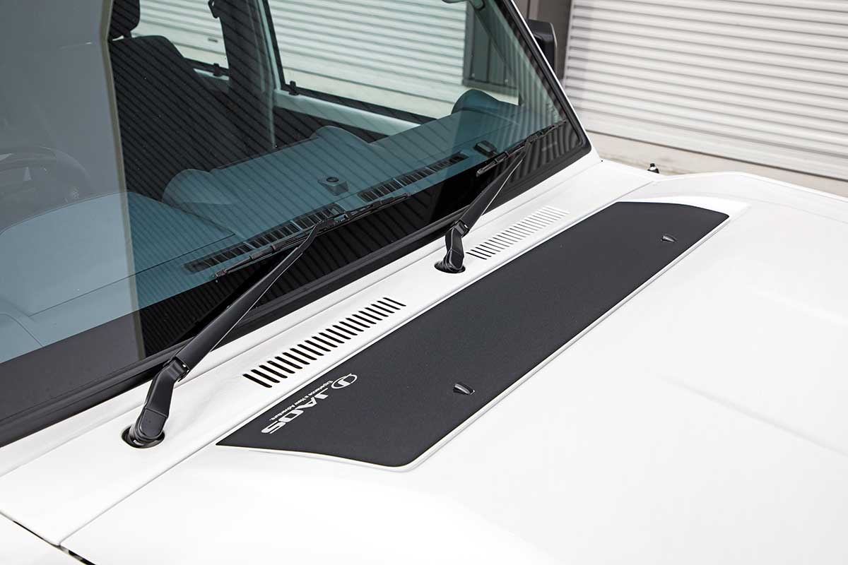 JAOS（ジャオス） ボンネットプロテクター フロントガラス側