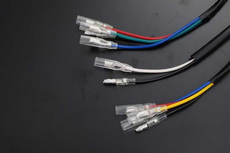 LEDテールキット(L) ブラックベゼル+ハイフラ防止リレー3P+楽ちんハーネスキットセット MotorFarm/モーターファーム 品番:TLSLBFULL_2