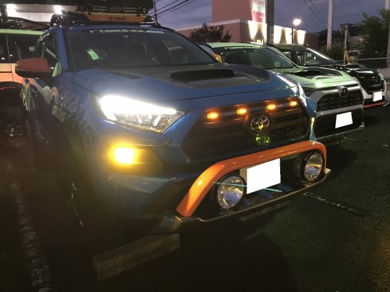 アドベンチャー専用 グリルマーカー 未塗装品 RAV4 50系