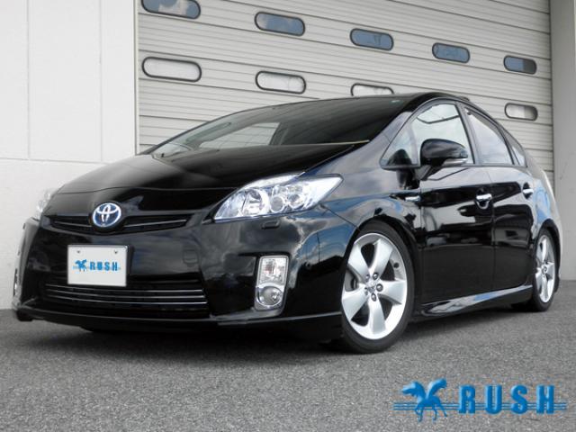 【極美品】30プリウス　車高調　低走行　減衰36段調整 極美品】30プリウス車高調低走行減衰36段調整