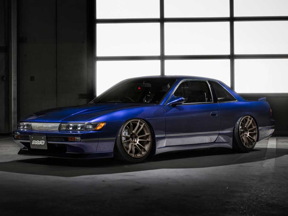 【18インチ 5H114.3 9.5J +12】ホイール1本単品 F/R共用 スカイライン NISMO RV37 グラムライツ 57XR Z2 RAYS/レイズ 品番:58288951295Z2の画像