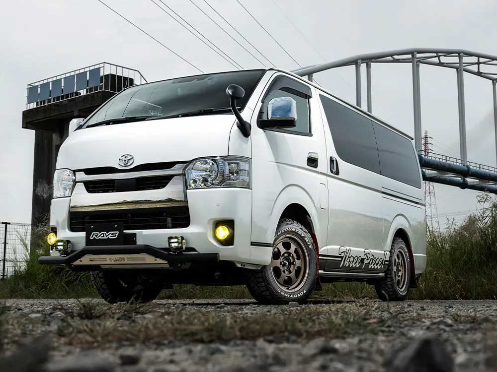 【18インチ 6H139.7 9J +0】ホイール1本 F/R共用 ハイラックス GUN125 ボルクレーシング TE37XT BR RAYS/レイズ 品番:06298900016BRの画像