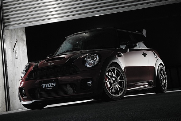 18インチ 5H100 8.5J +42 T66-F ホイール 4本 グロスシルバー(GS) TWS