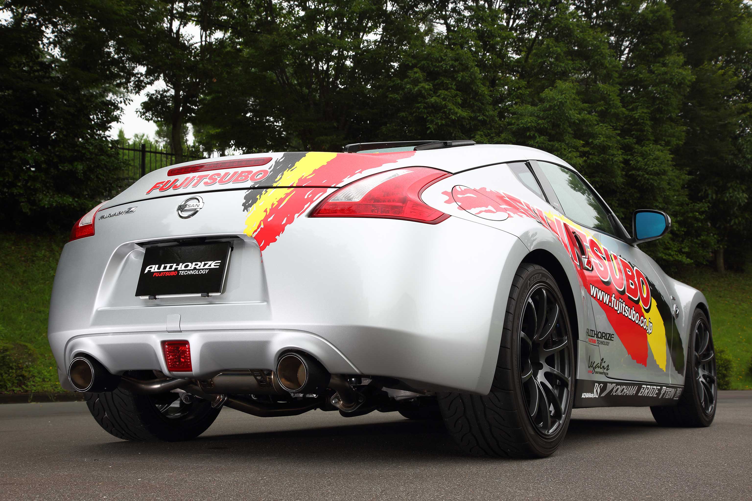 【ちゃーぼー】Z34 マフラー z34用砲弾マフラー！超重低音！開封のみ