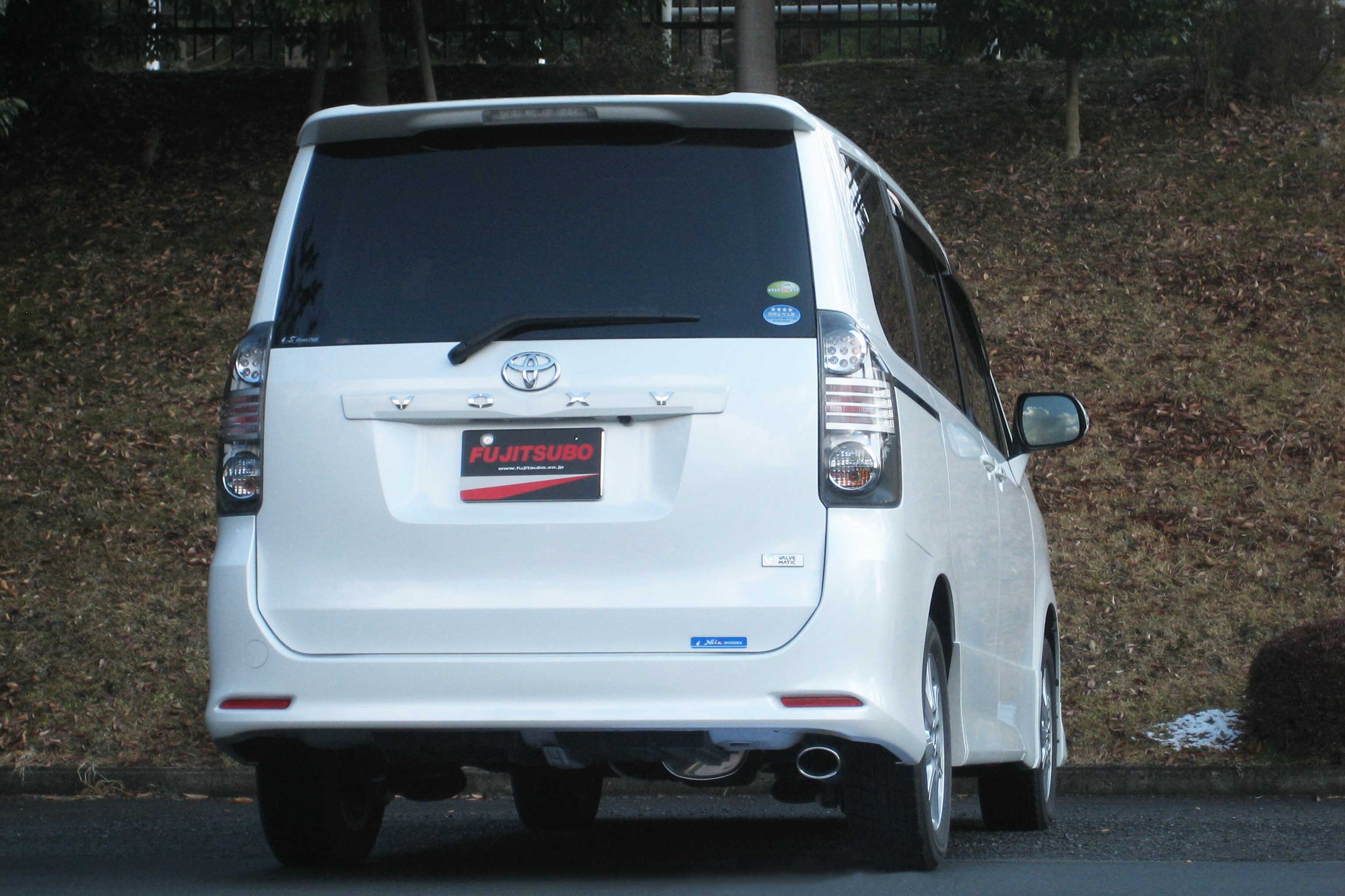 ヴォクシー70系 車検対応マフラーの商品一覧 通販 - Yahoo