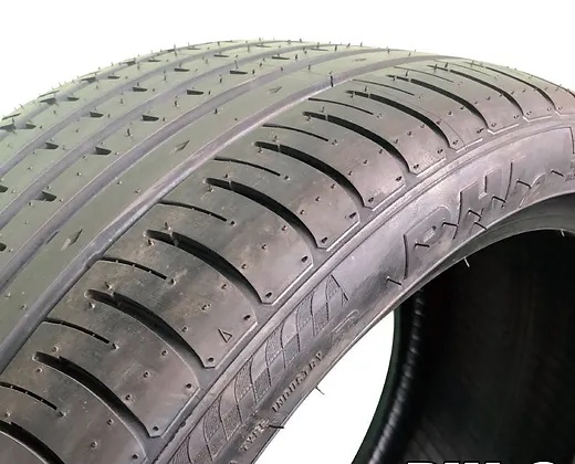 275/30ZR19　サマータイヤ　2本セット 275/30ZR19サマータイヤ2本セット